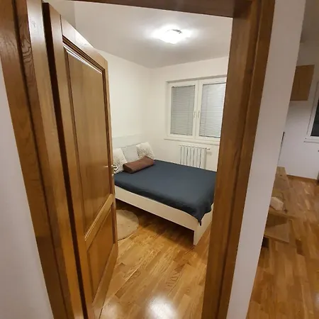 Bulevar Apartman *